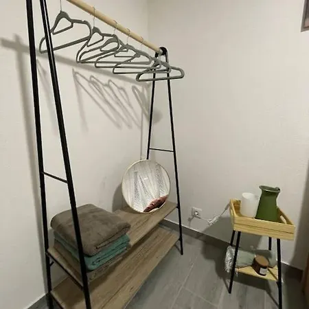 T2 Elio - Proche Gare Et Aeroport, Parking Prive Saint-Louis (Haut-Rhin)